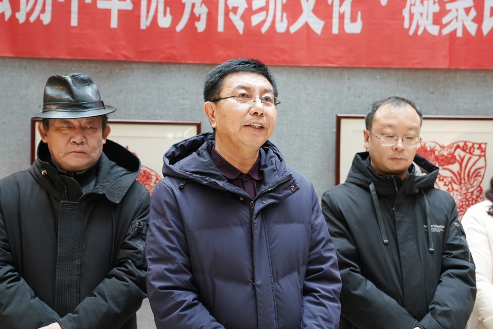 下载.png
