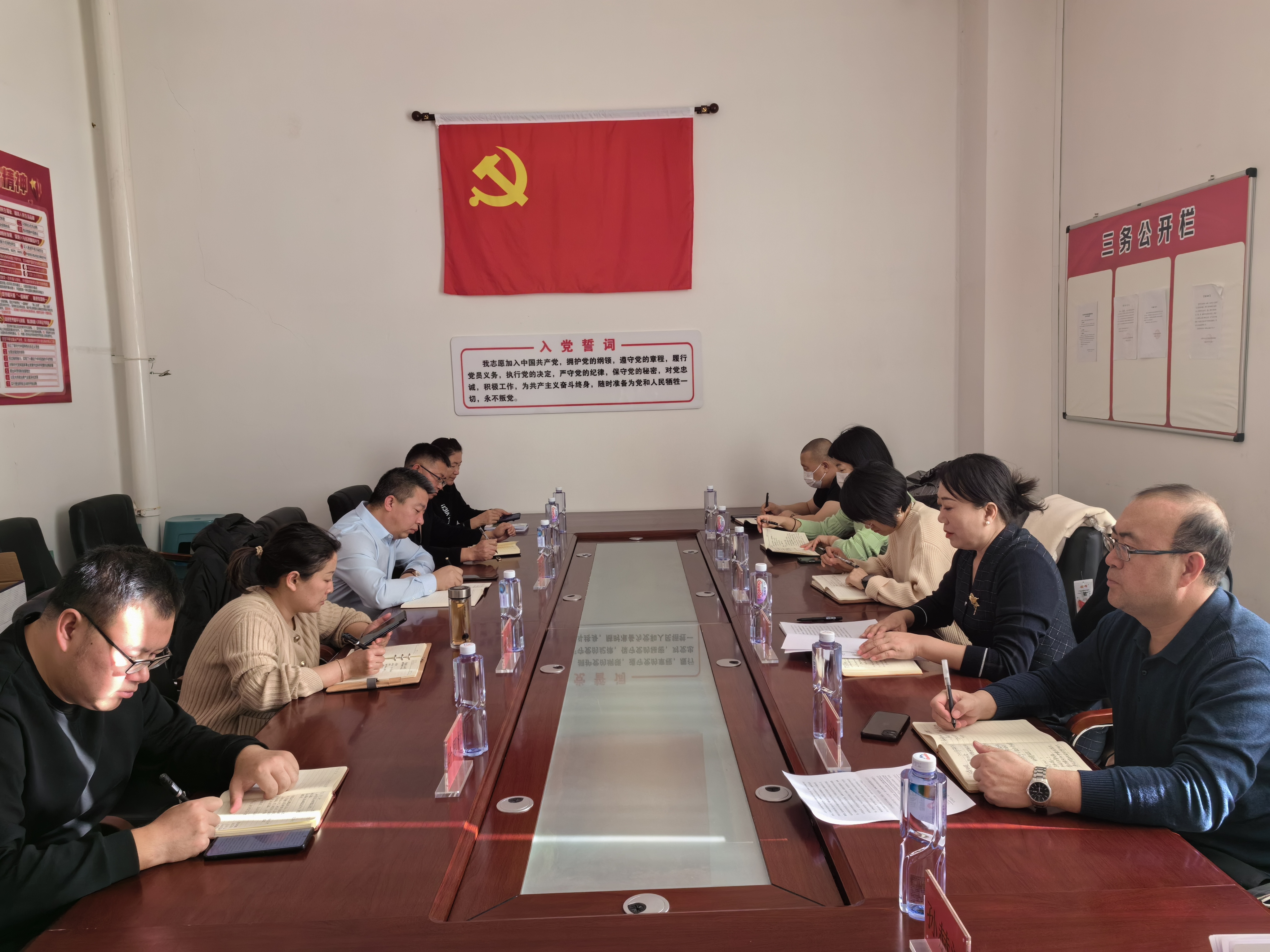 eae409dac94f8e57e1cc70b83f5bf70.jpg