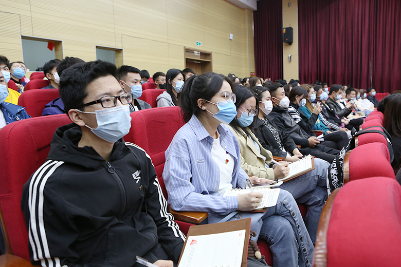 与会4.jpg