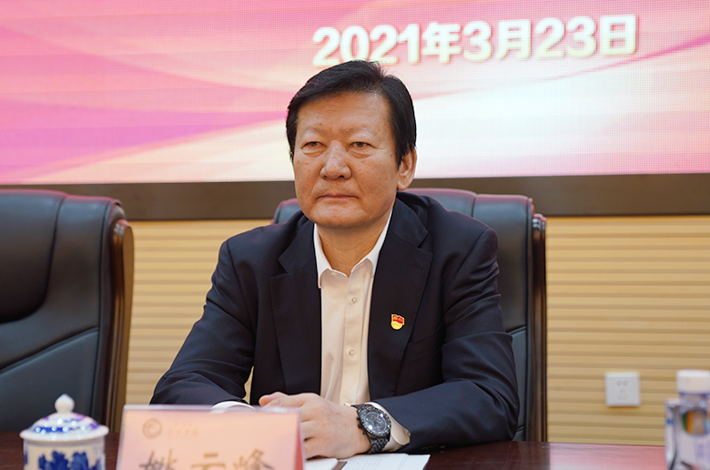 姚云峰.jpg