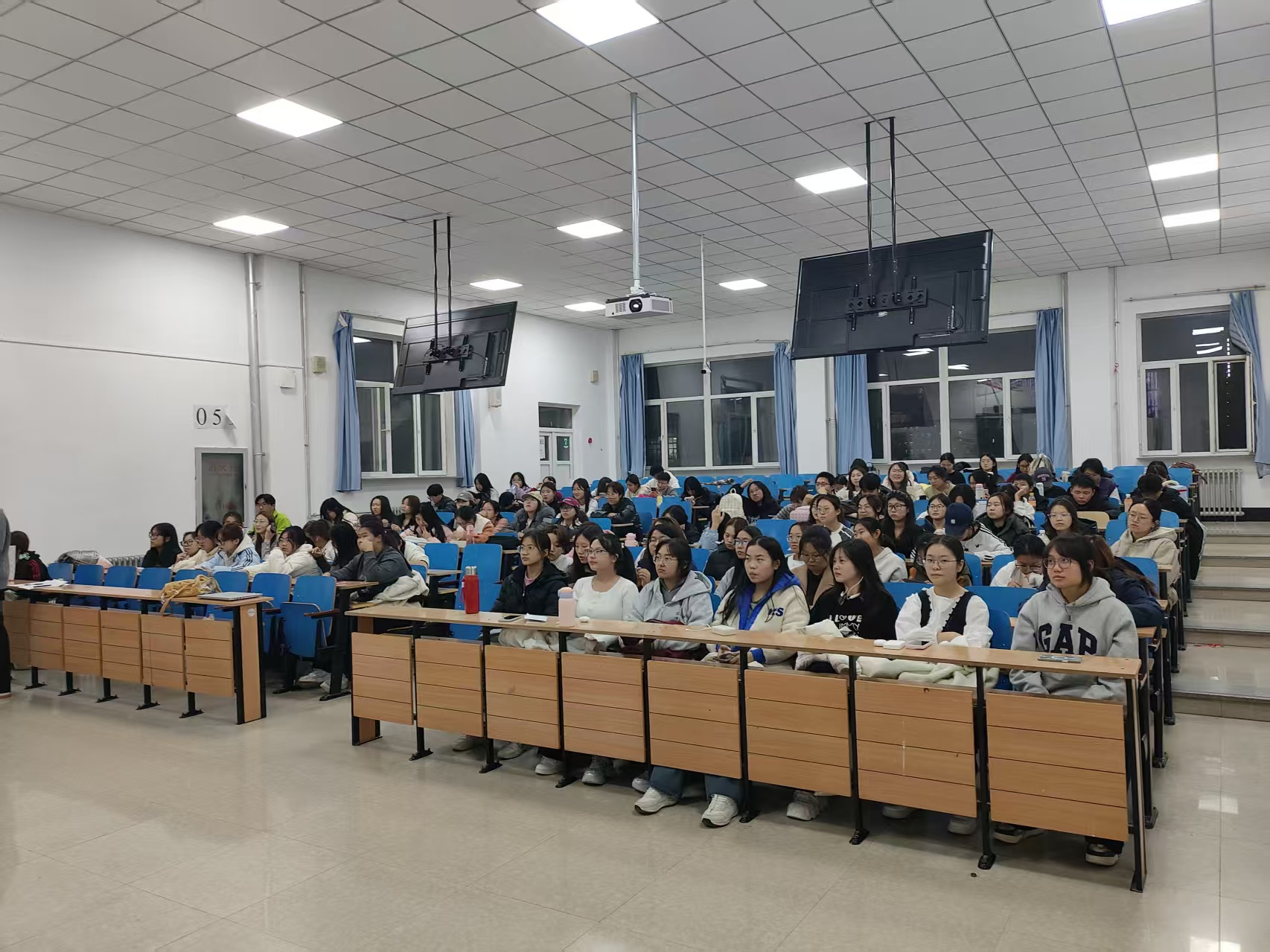 711bfb346c57498fb498b383f526ad4d.jpg 13.jpg