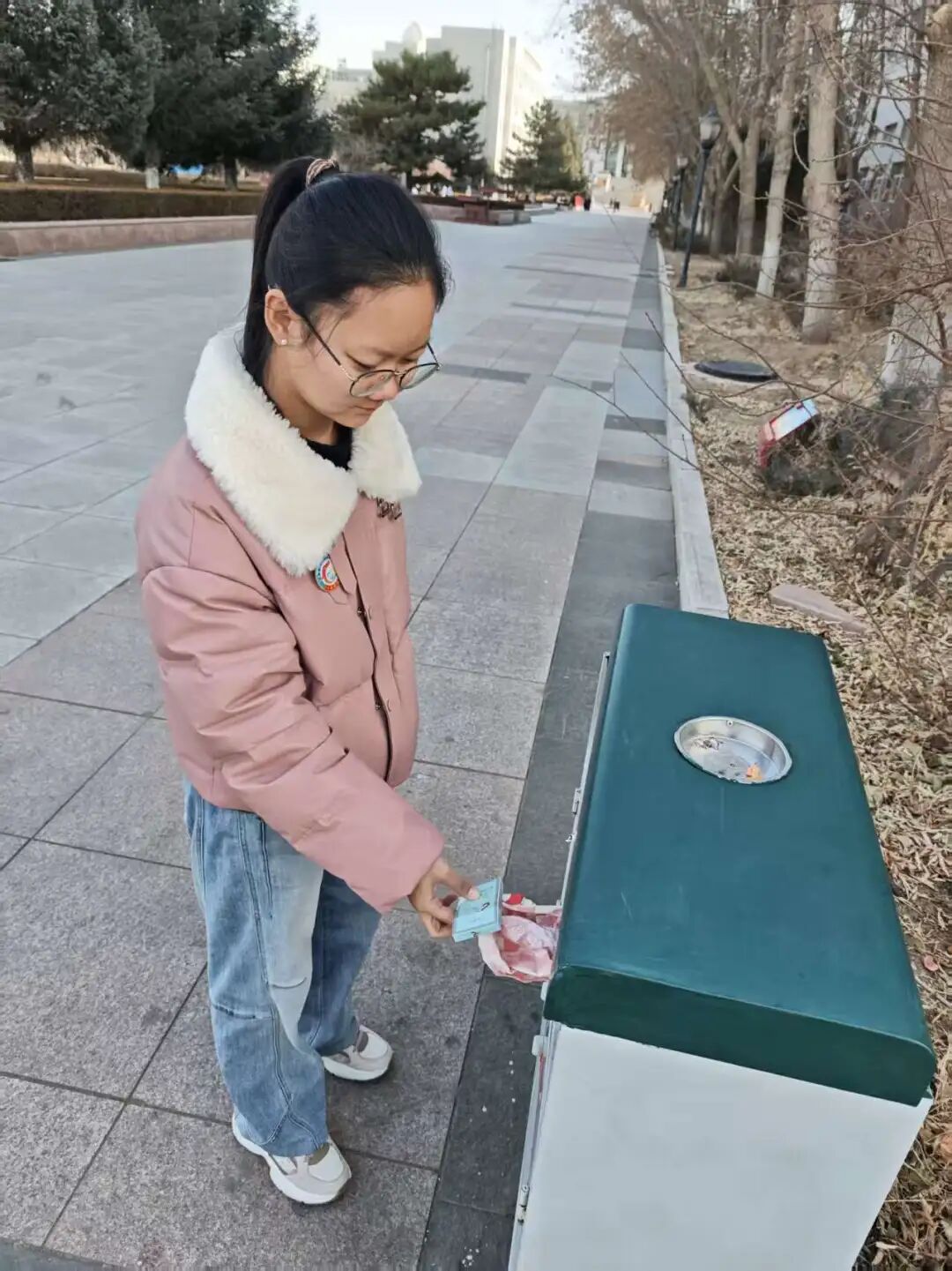 33d1e0aa02074ae185af02ab5e149e1b.jpg 33d1e0aa02074ae185af02ab5e149e1b.jpg