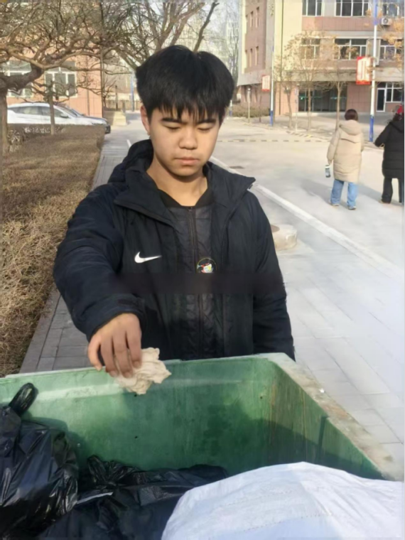 e374f30b88ad4d3d813c160e742a5a25.png e374f30b88ad4d3d813c160e742a5a25.png