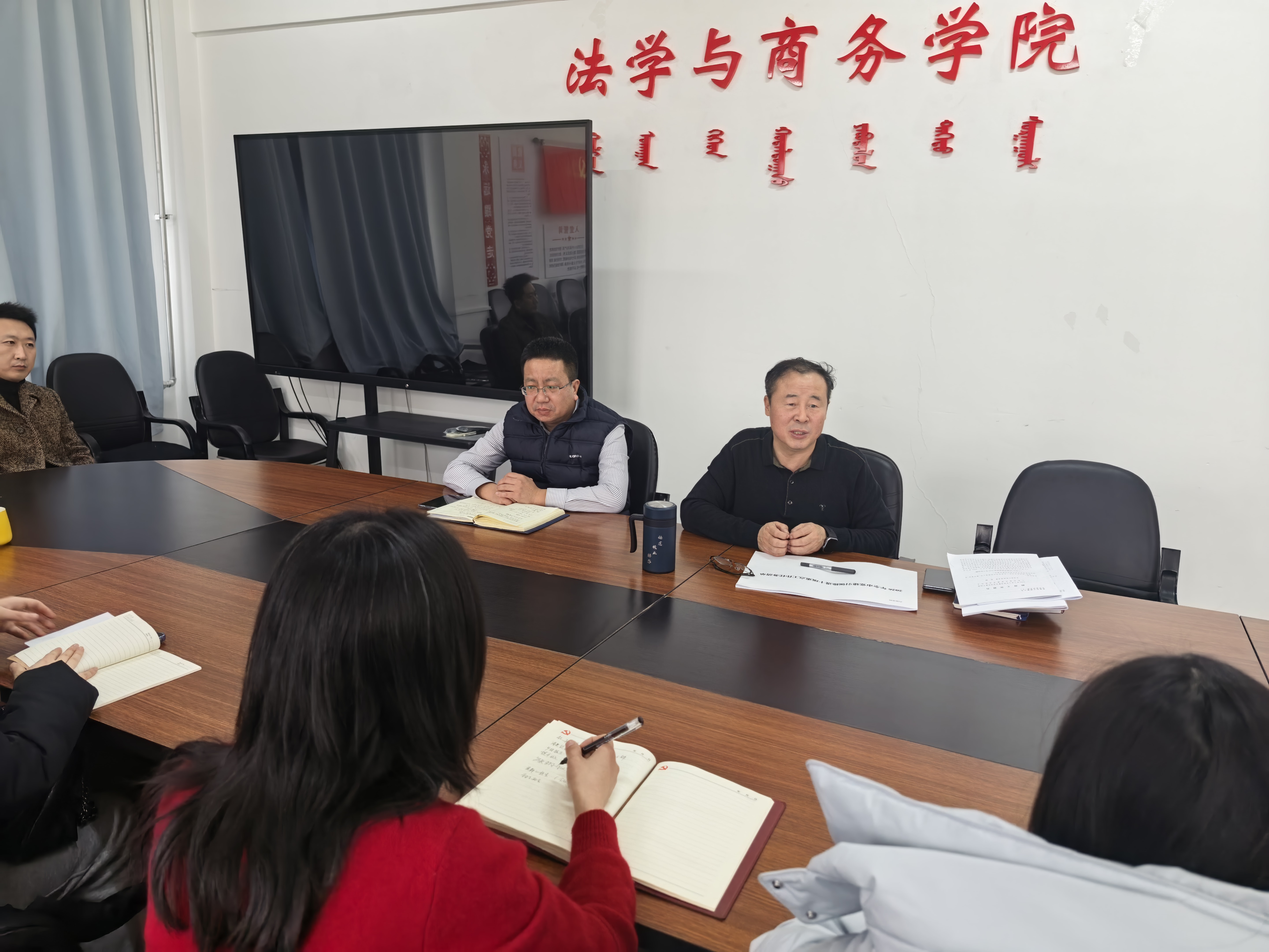 73bd9a417fa94b7eb86095242e45437f.jpg 73bd9a417fa94b7eb86095242e45437f.jpg