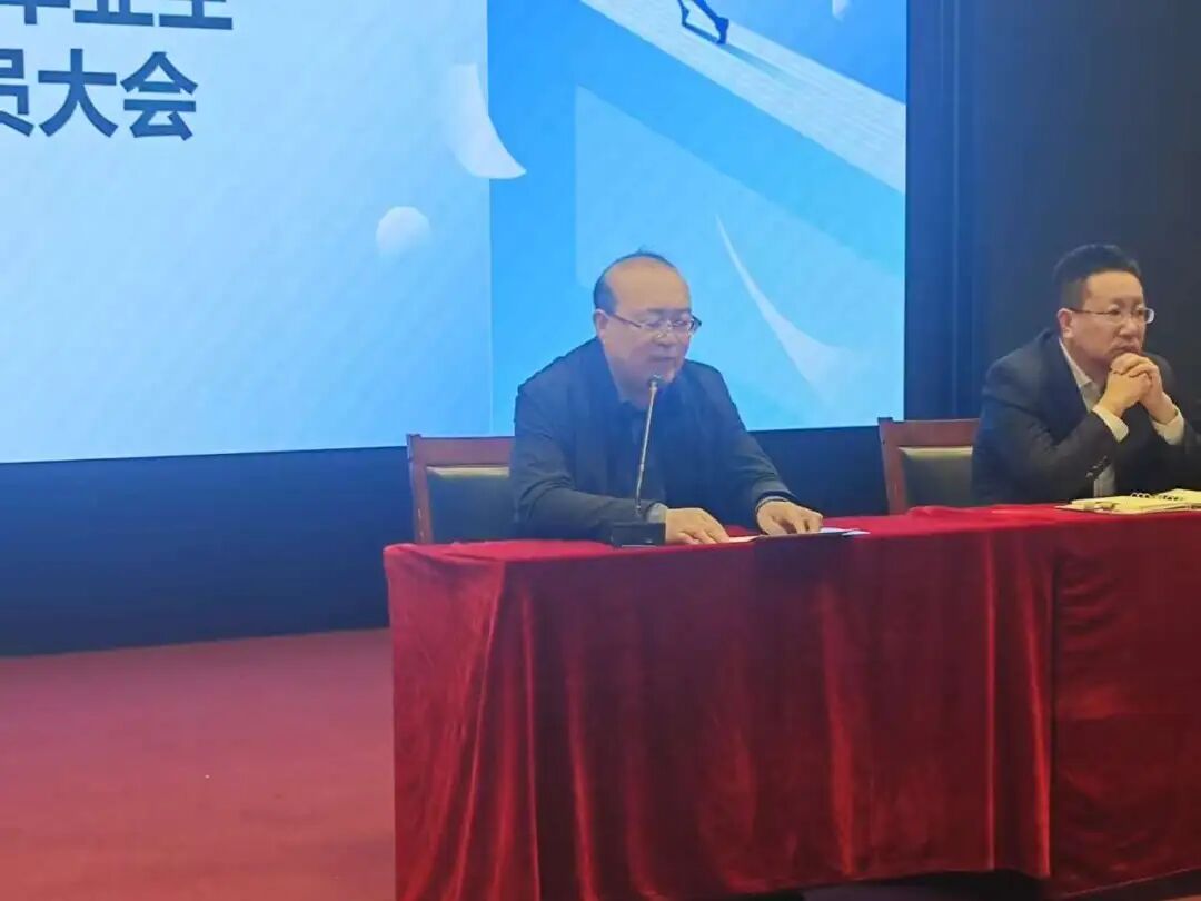 ee5cf954b1b5431db2e8418399d5b680.jpg 4.jpg