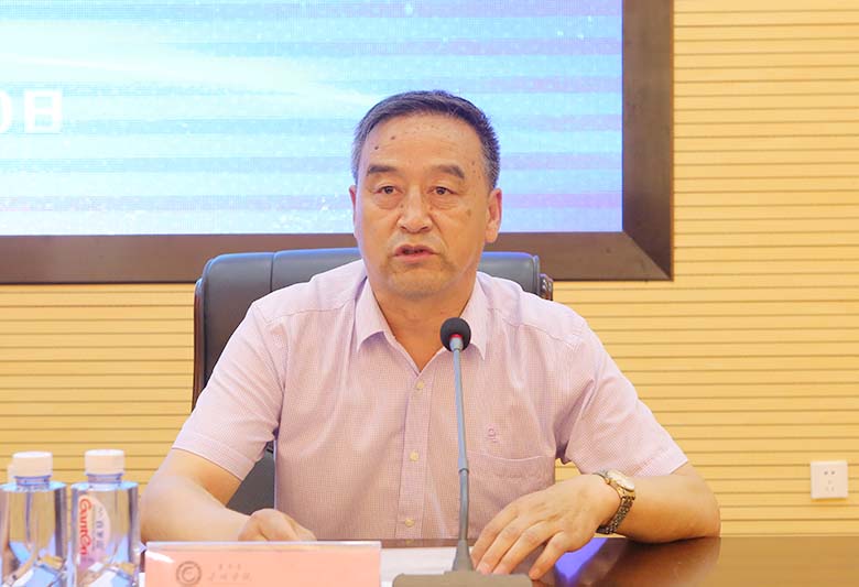 fae5a31065f9466faccdff2739eb00af.jpg 3.jpg