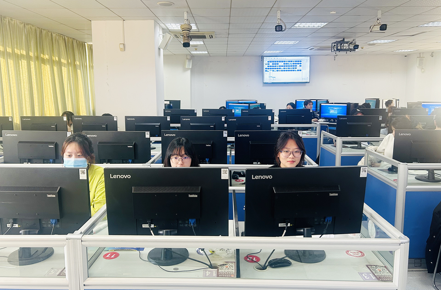 56cec3d970de4a0cb32961b4501129b2.jpg 用图1.jpg