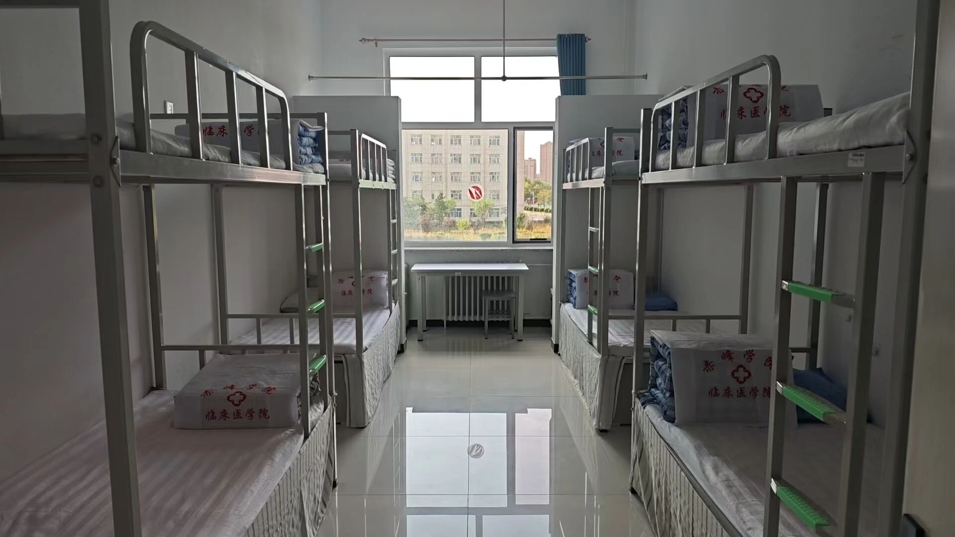 22ec6e8c24244460b88a1ce12b07c586.jpg 22ec6e8c24244460b88a1ce12b07c586.jpg