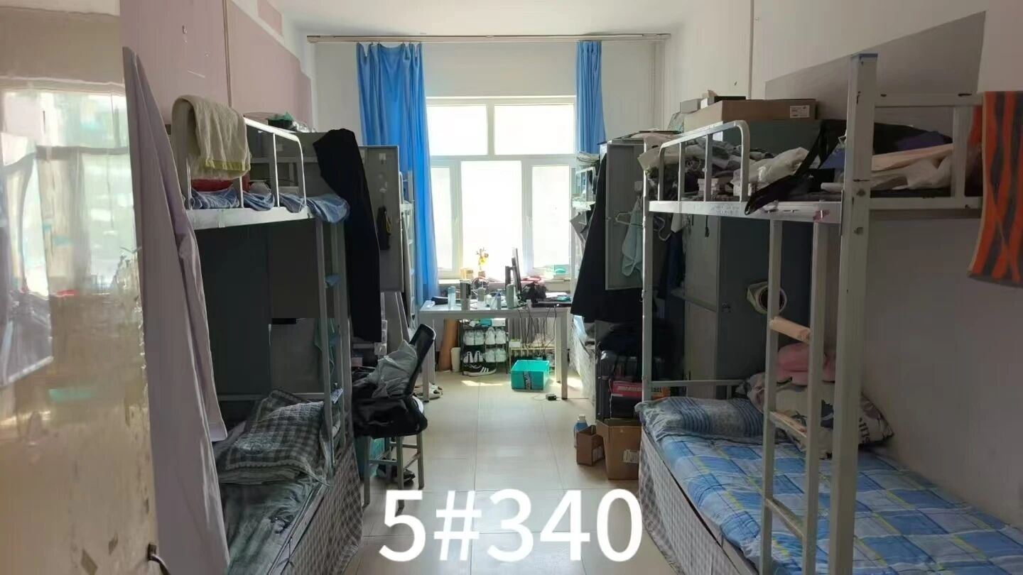6b24f97aca7b4dad91d296c802142c1a.jpg