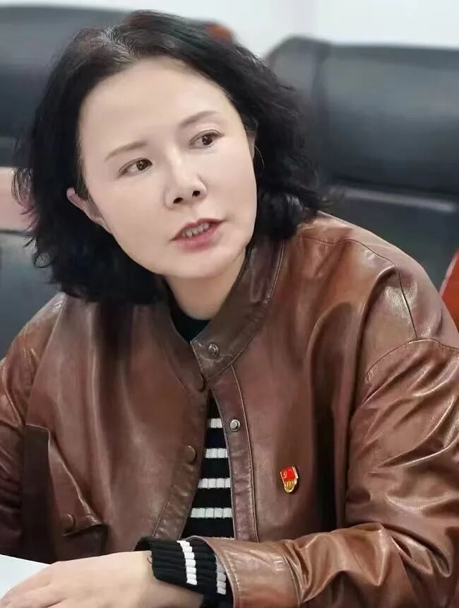 19422b160ffc42029294d8e32145f69c.jpg 640.jpg