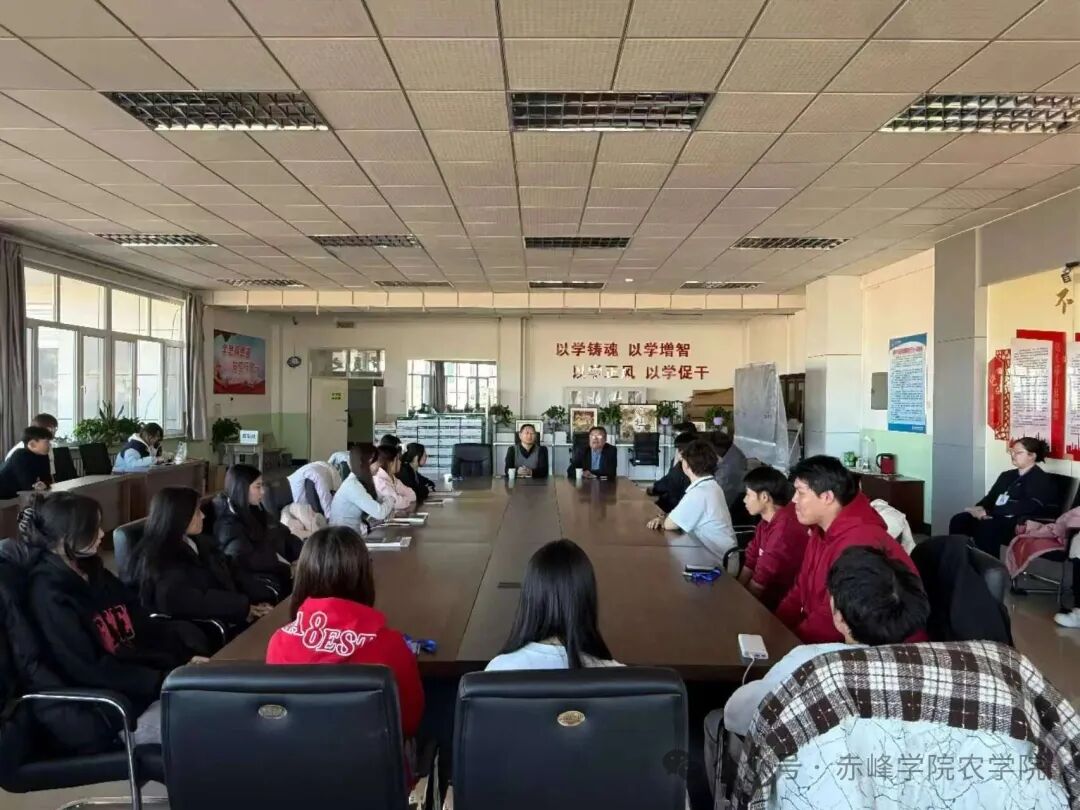 05b4bdd6ea0f4f758f8d6eac5344da54.jpg 05b4bdd6ea0f4f758f8d6eac5344da54.jpg