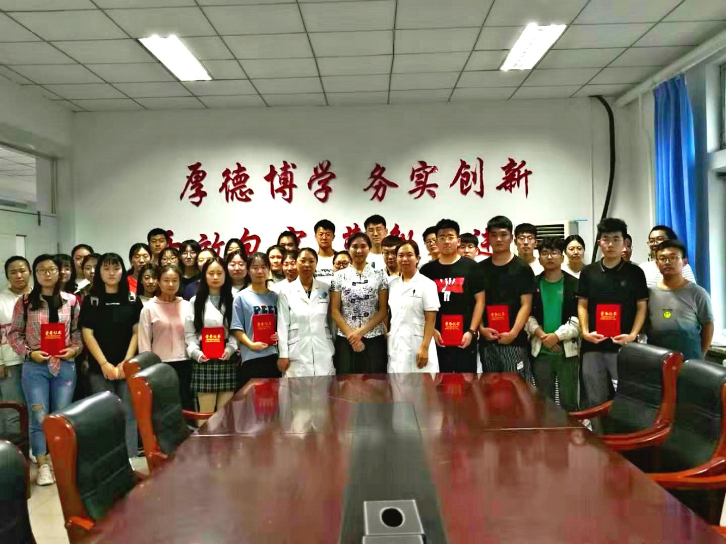 f0041e2731aa420bbb70768424ff8b48.jpg f0041e2731aa420bbb70768424ff8b48.jpg