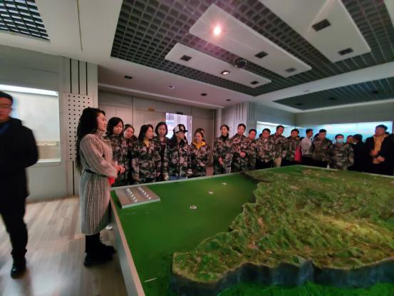 f8cb2fb83a42441c994f8cd4e6efd2cf.png f8cb2fb83a42441c994f8cd4e6efd2cf.png