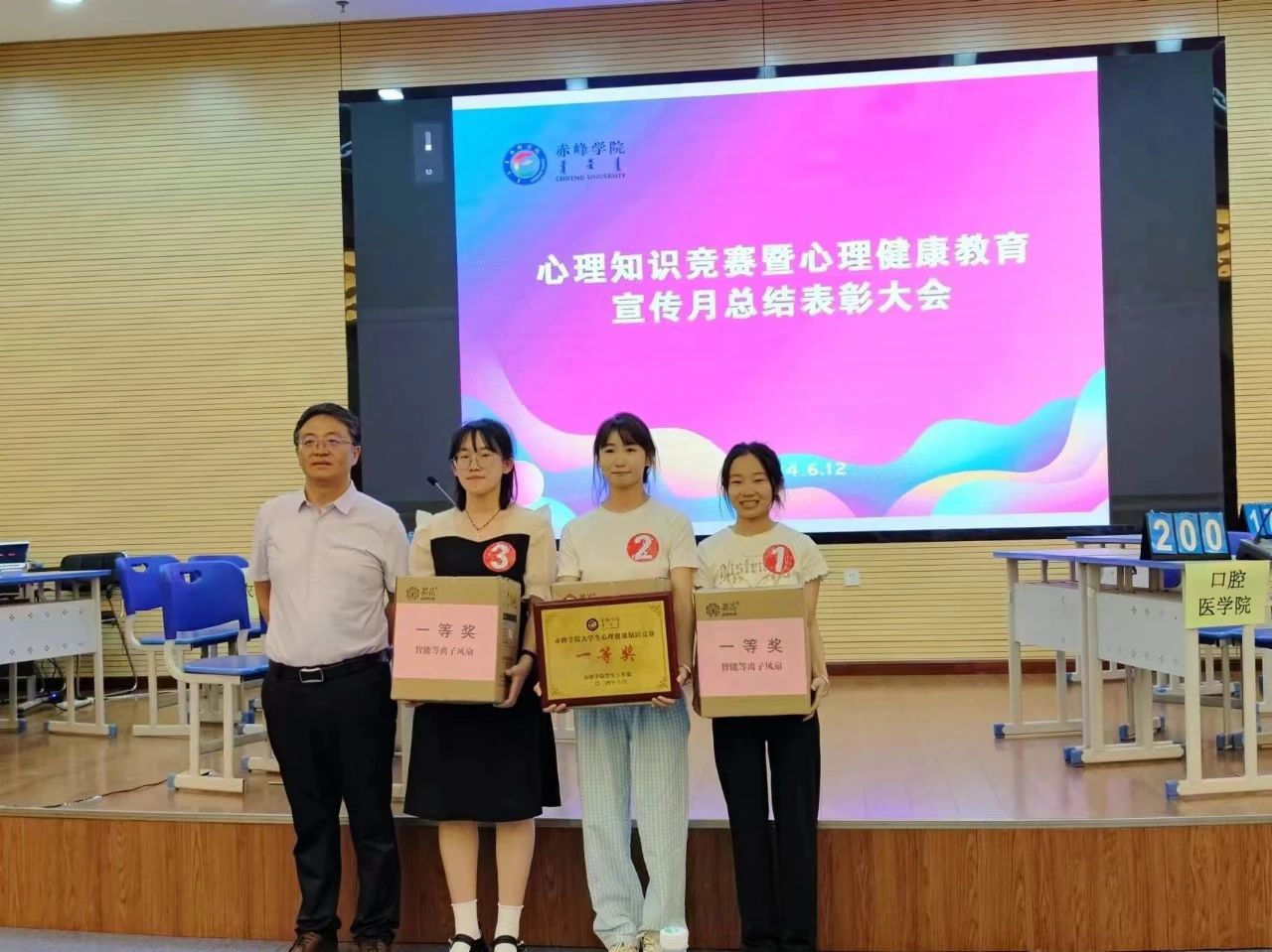 76d14f0c9dfc46a2900f96bf81619dd0.jpg