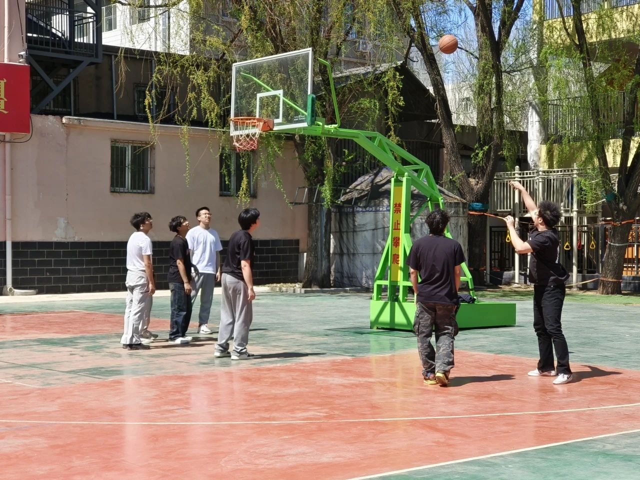 e1ecb022bc7f415dadbf475a259b13db.jpg