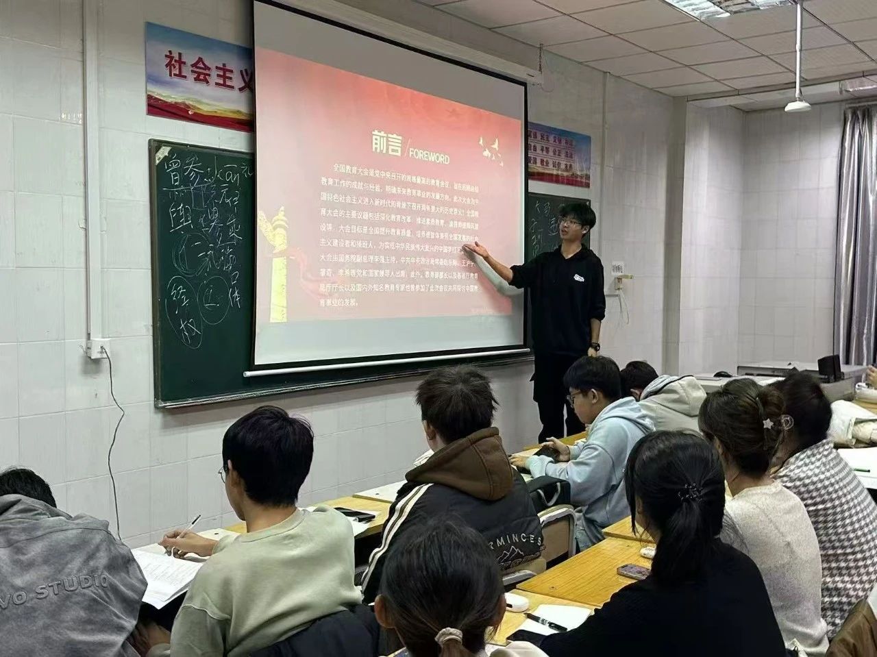 f8c883acf4a54a5cb1342a61ae4ddf51.jpg