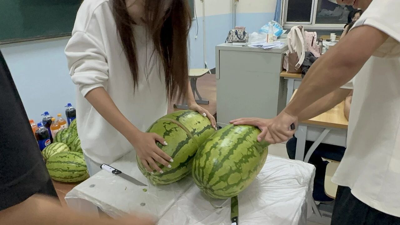 f1b1a6f1669146f0a296521daea77584.jpg