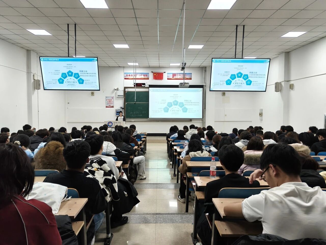 3bab4440500440a5b260b0fcffbe61c1.jpg 3bab4440500440a5b260b0fcffbe61c1.jpg