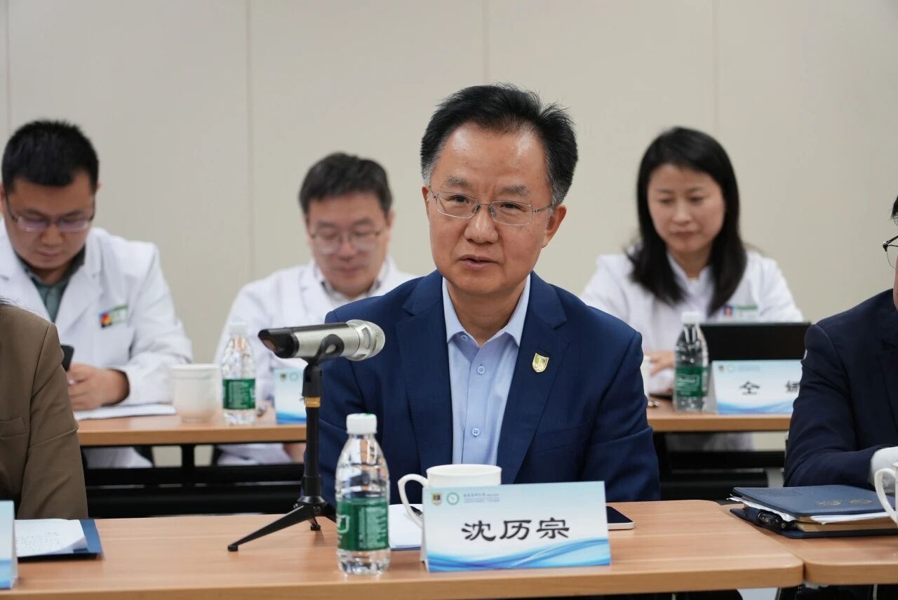 48c007e70557483f8861439c16d03f4e.jpg 48c007e70557483f8861439c16d03f4e.jpg