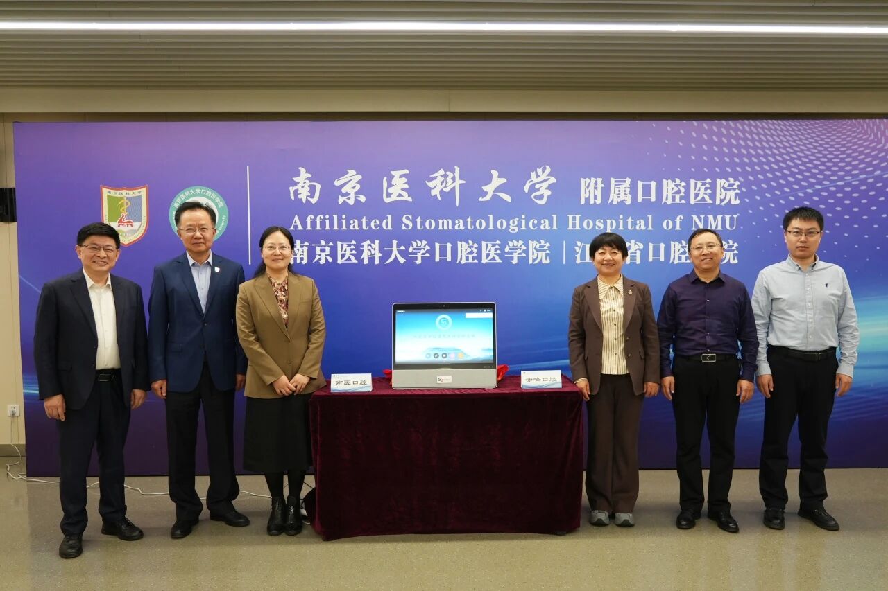 8b09a85646984cf68f476d4c048de4e9.jpg 8b09a85646984cf68f476d4c048de4e9.jpg