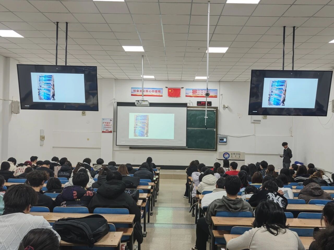 a8992186b1b2439ebd485e5499de9524.jpg a8992186b1b2439ebd485e5499de9524.jpg