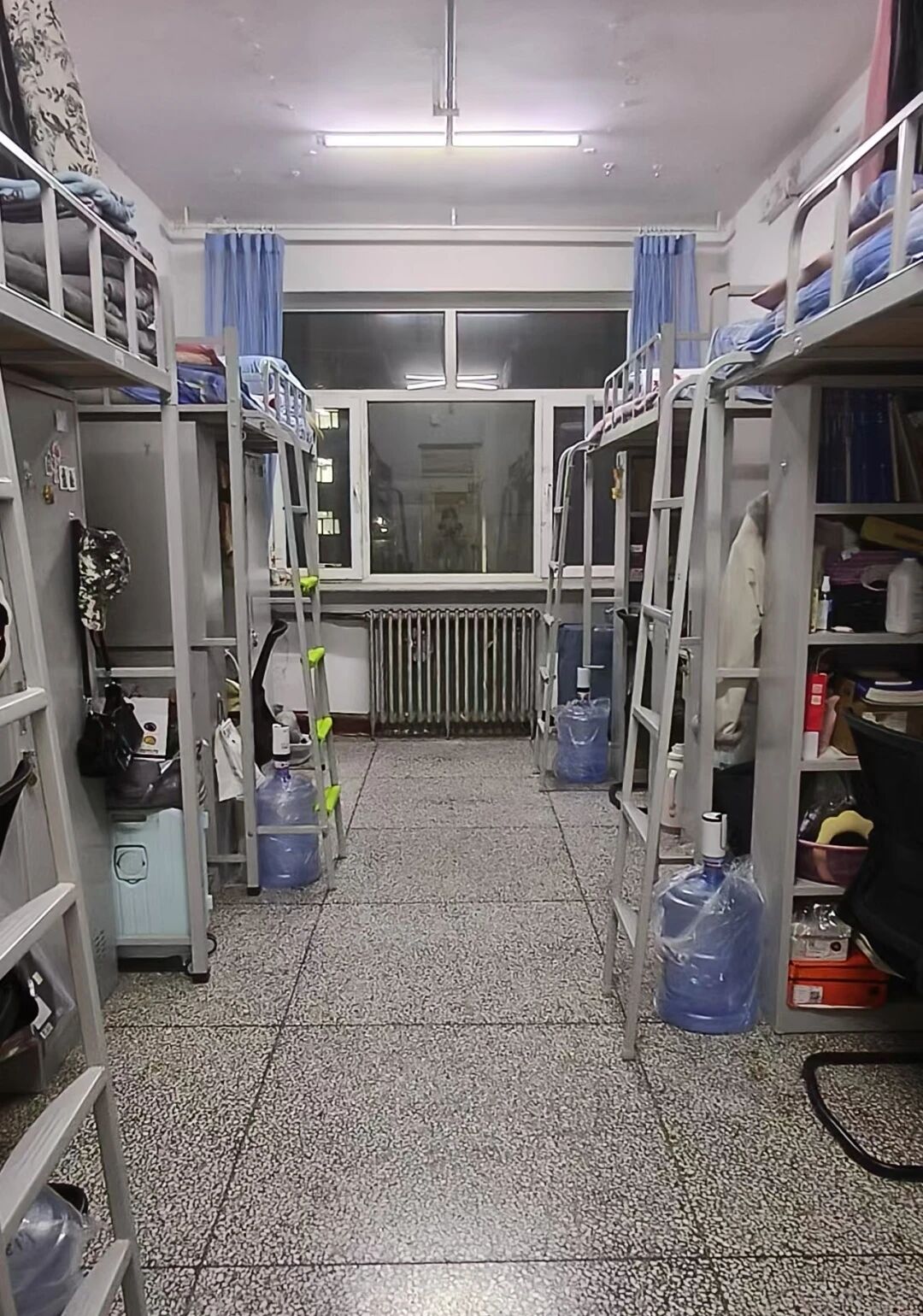 4fc0240f0500488a900a68526766b190.jpg 4fc0240f0500488a900a68526766b190.jpg