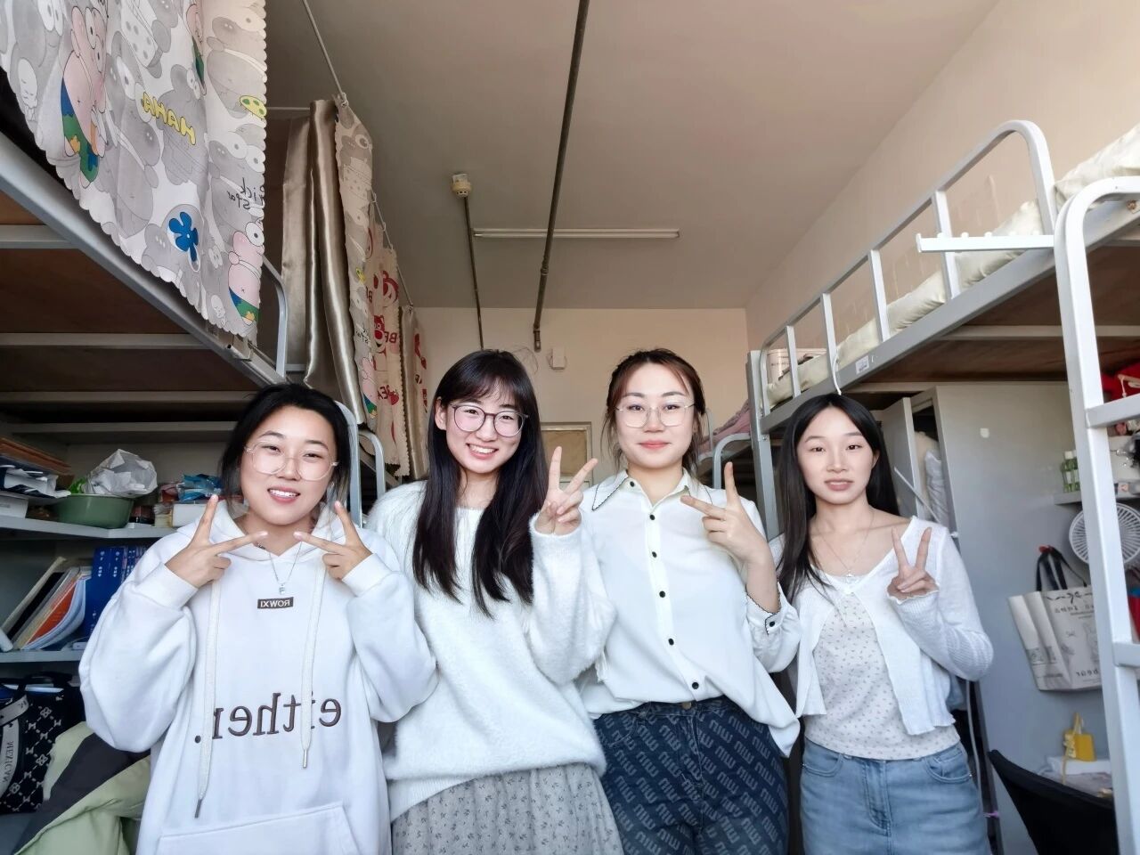 863330b20ad8476f9efd53e76ebd4849.jpg 863330b20ad8476f9efd53e76ebd4849.jpg