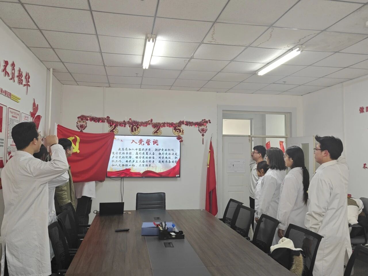 61015295c5e047b392b6be51193e86dc.jpg 61015295c5e047b392b6be51193e86dc.jpg