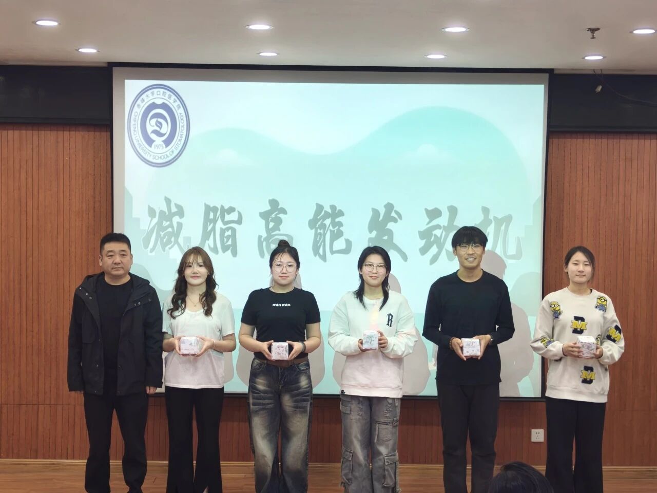 cbb0bad82bb5451dbe7167904ab67587.jpg cbb0bad82bb5451dbe7167904ab67587.jpg