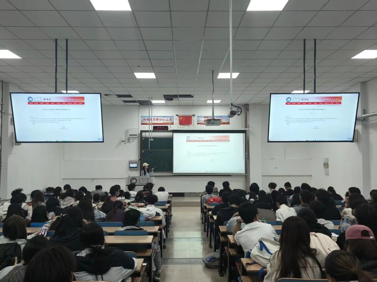 0c8339316ab2415591a1d54a45c9b320.jpg 0c8339316ab2415591a1d54a45c9b320.jpg