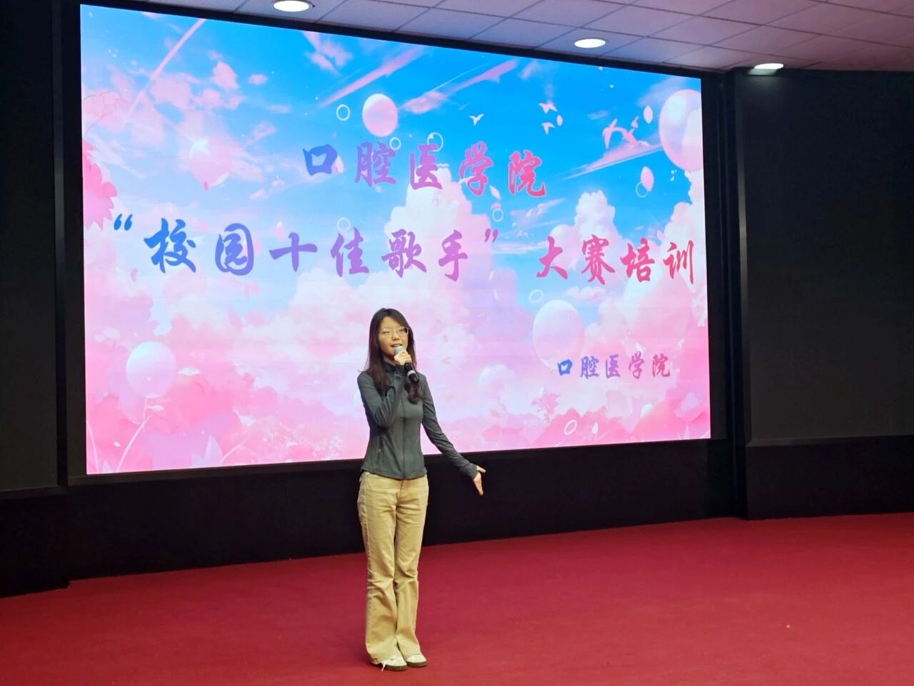 273d2bd014e843779cf8088f60979e8b.jpg 273d2bd014e843779cf8088f60979e8b.jpg