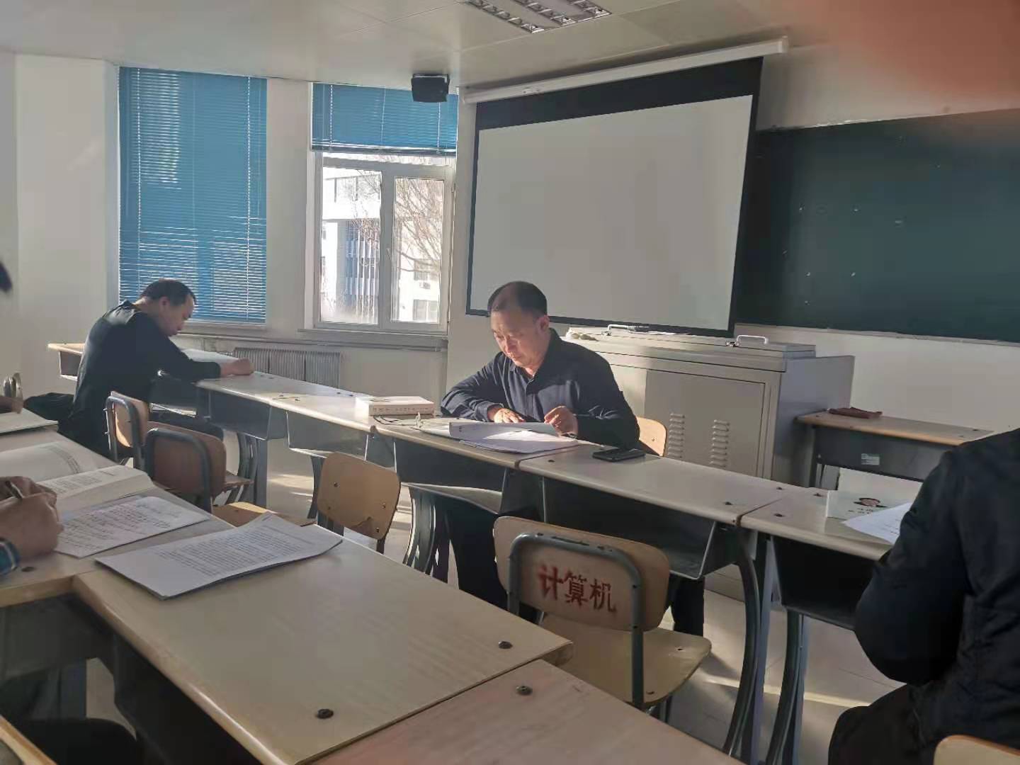 28813787a28945f78649de1201ce4cf9.jpg 28813787a28945f78649de1201ce4cf9.jpg