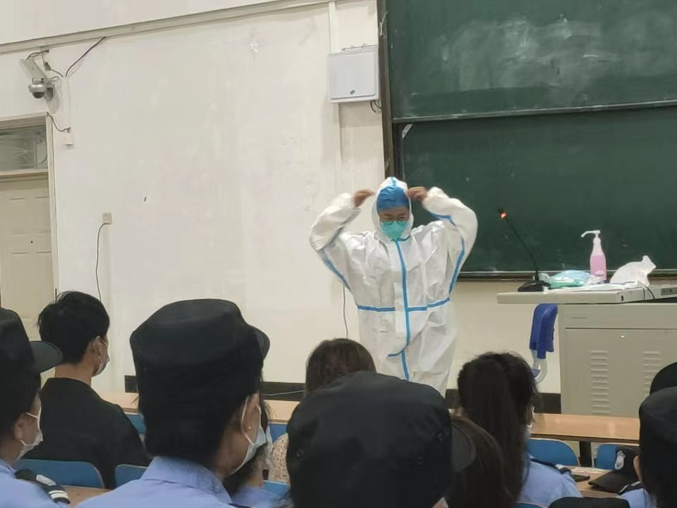 e6d9c321a1184e3f818cfbf05e579482.jpg e6d9c321a1184e3f818cfbf05e579482.jpg