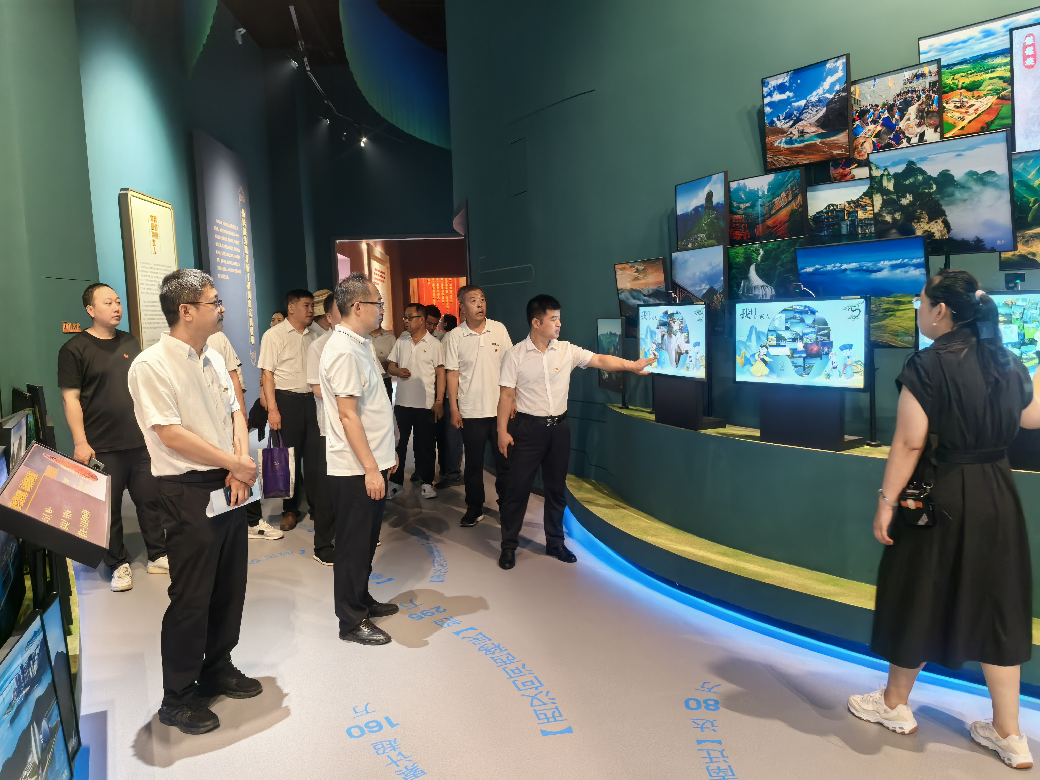 ae0723b682c44fabbb9136d9fa9e13a3.jpg ae0723b682c44fabbb9136d9fa9e13a3.jpg