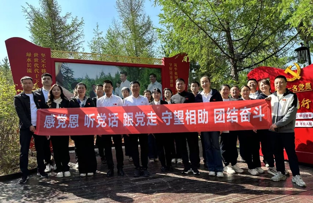 5f3d5b83a80442779b36ae8e9fb58539.jpg 1.jpg