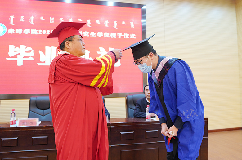 85ebda4d675f4043a1dbda0f9247eebb.jpg 3.jpg